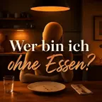 Frau blickt nachdenklich auf leeren Teller, Symbolbild Essen als Trost aufhören